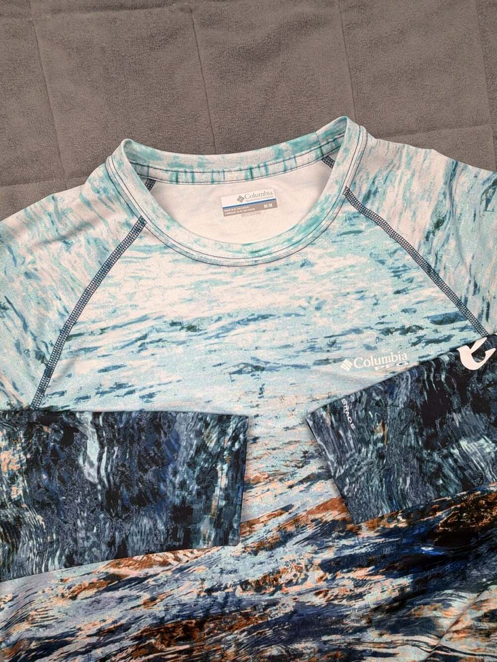 Columbia PFG Super Terminal Tackle Long Sleeve Fishing Shirt,Water Graphic Print
